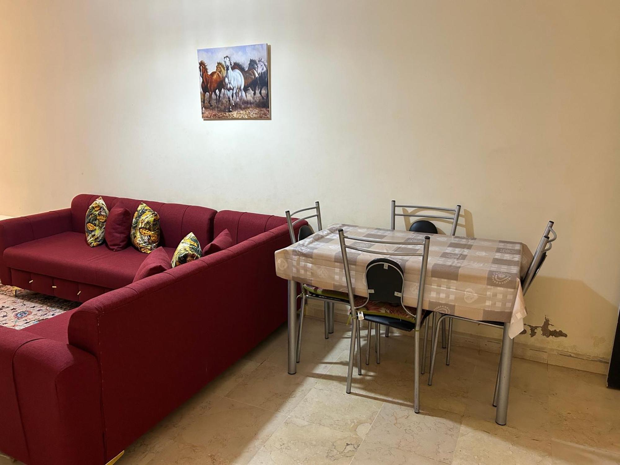 33 Apartment